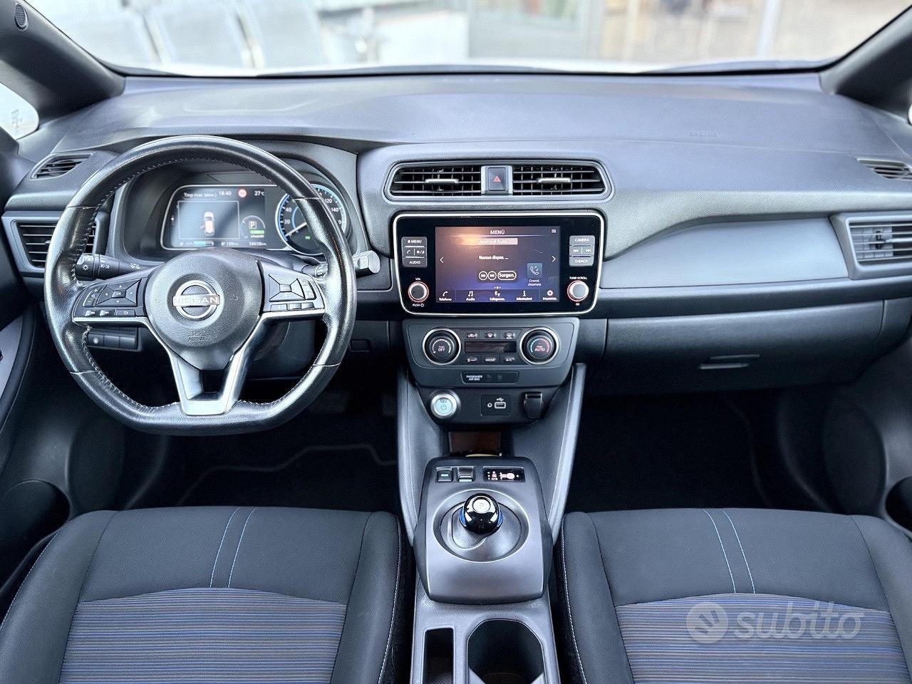 Nissan Leaf 40kWh 122CV E6 - 2022