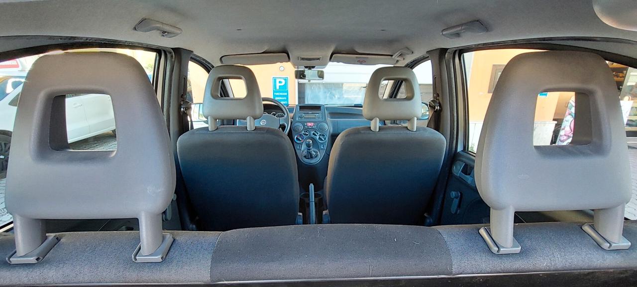 PANDA 1,3 MTJ DIESEL 75 CV DINAMIC ADATTA PER NEOPATENTATI IMPECCABILE OMOLOGATA 5 POSTI