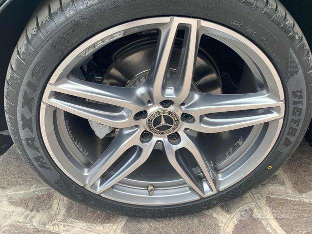 MERCEDES-BENZ E 220 d Auto Premium Plus AMG full