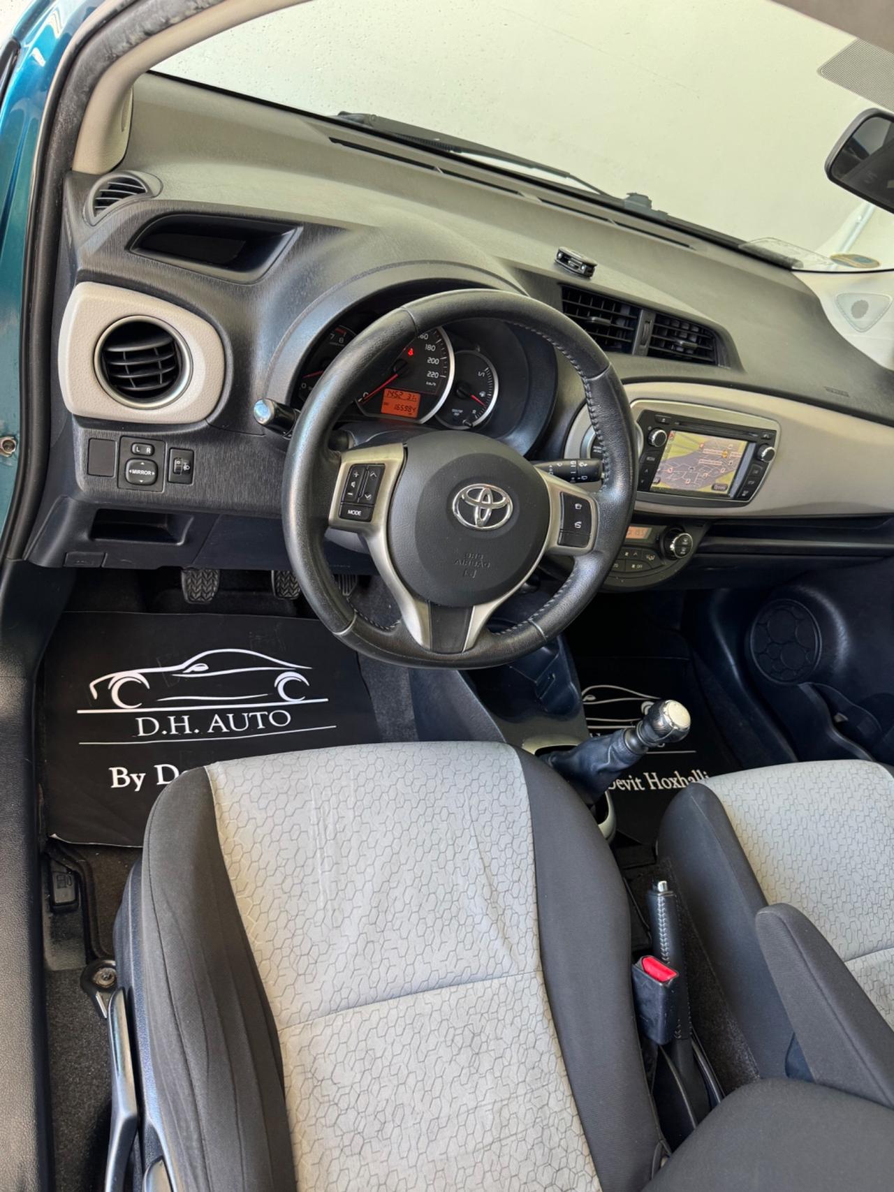 Toyota Yaris 1.3 5 porte Lounge