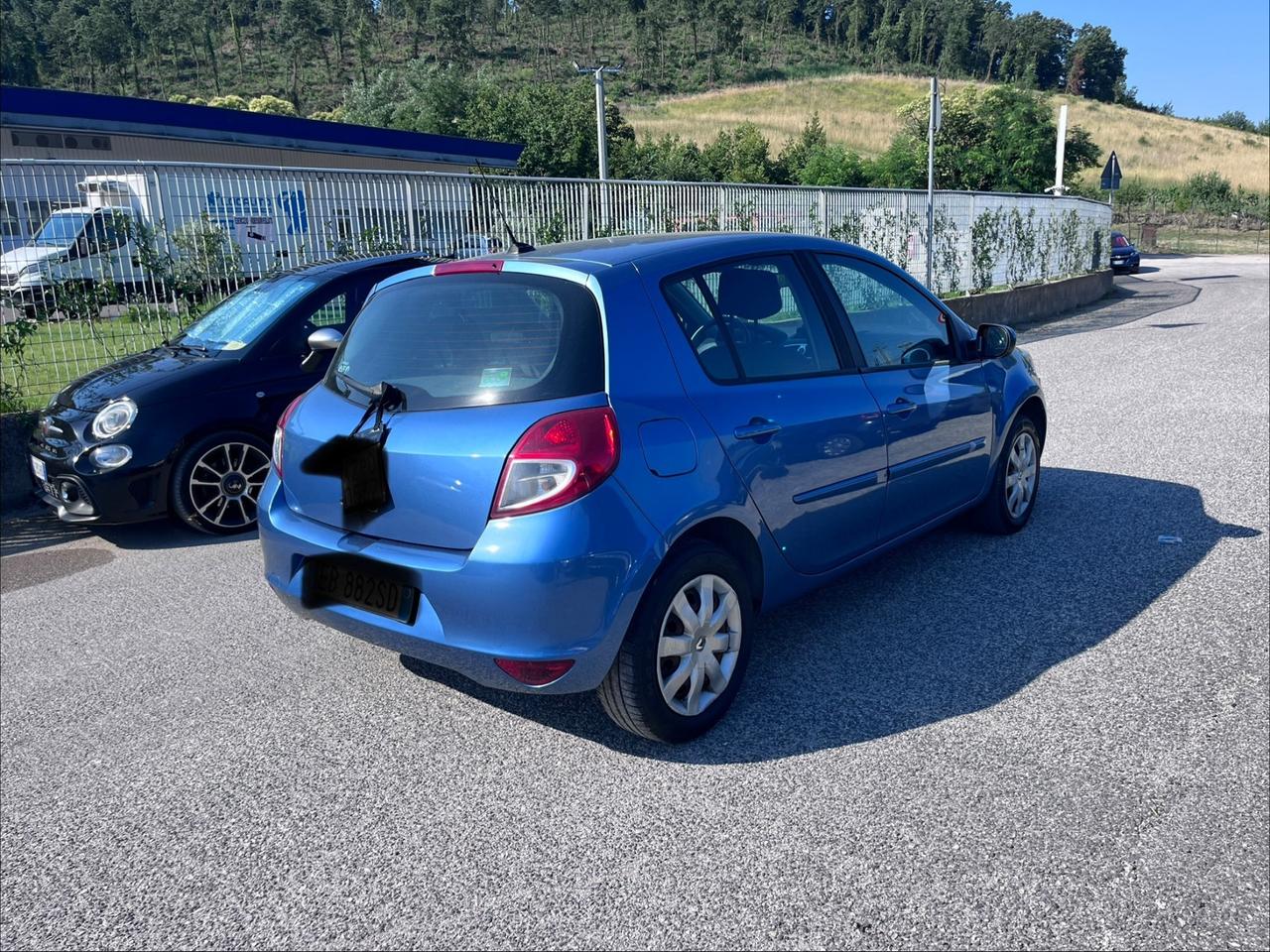 Renault Clio 1.2 16V 5 porte Dynamique