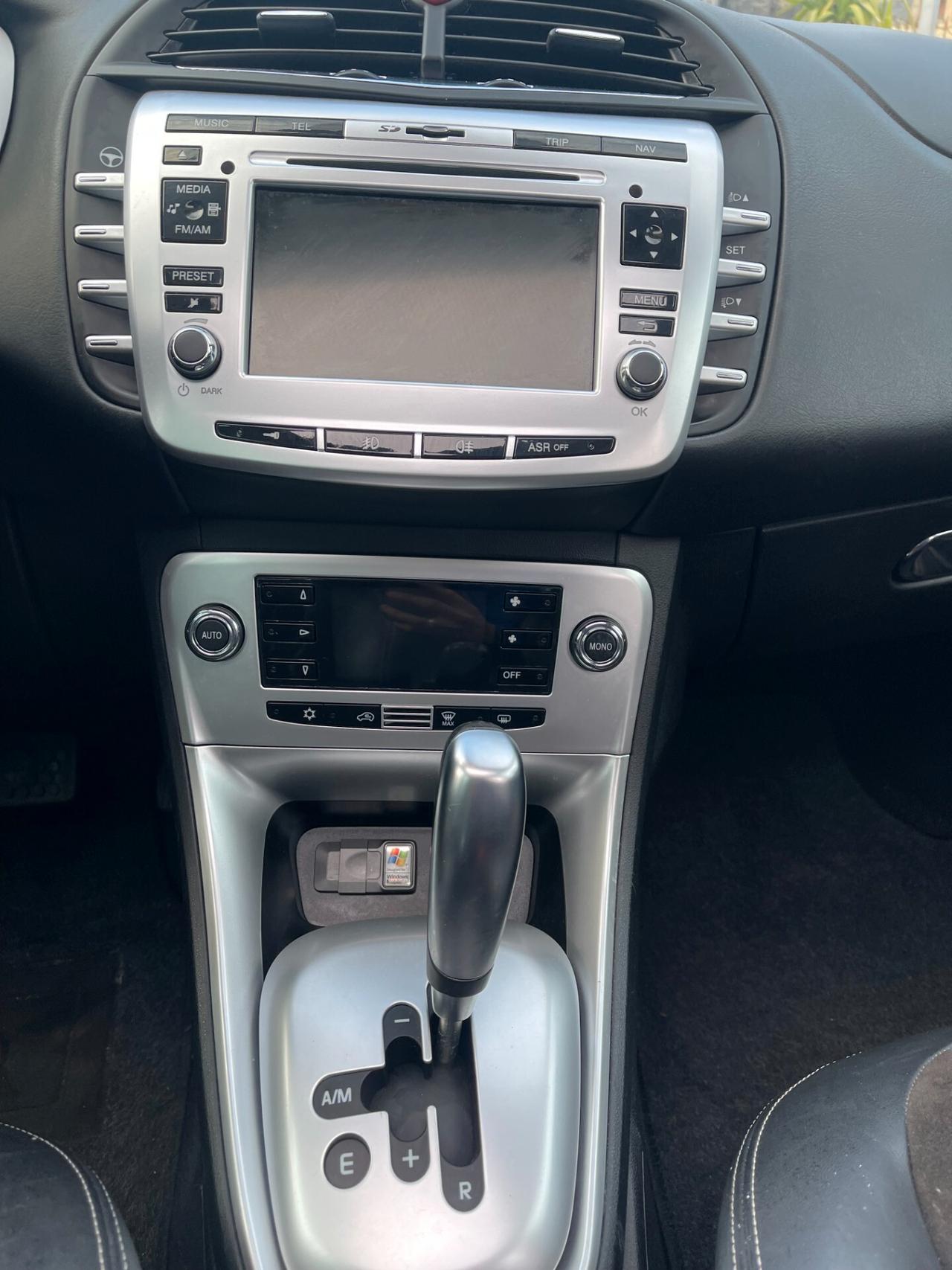 Lancia Delta 1.6 MJT DPF Platino