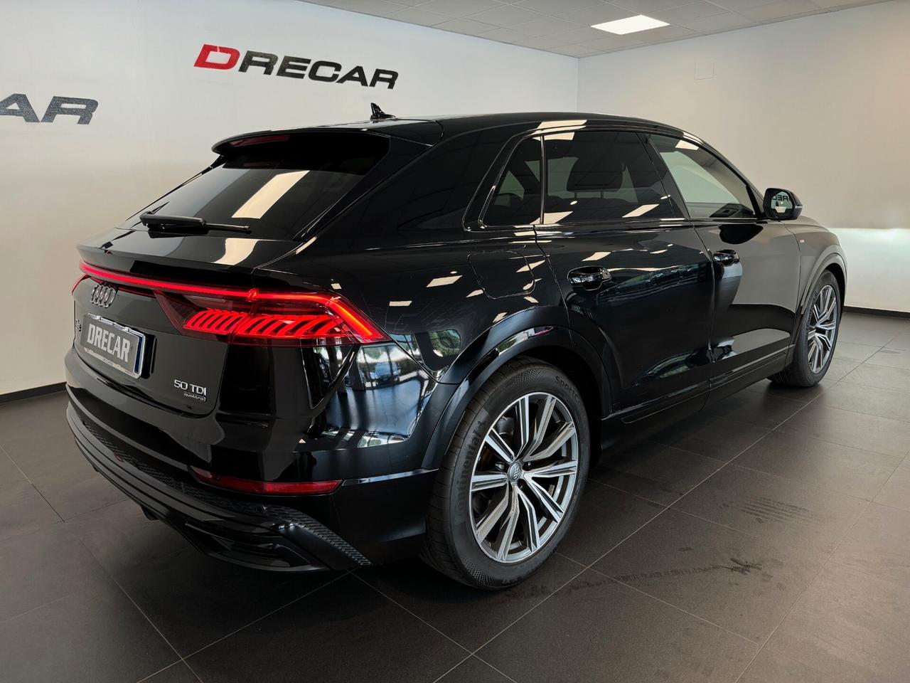Audi Q8 50 TDI 286 CV quattro tiptronic Sport S Line BLACK PACK