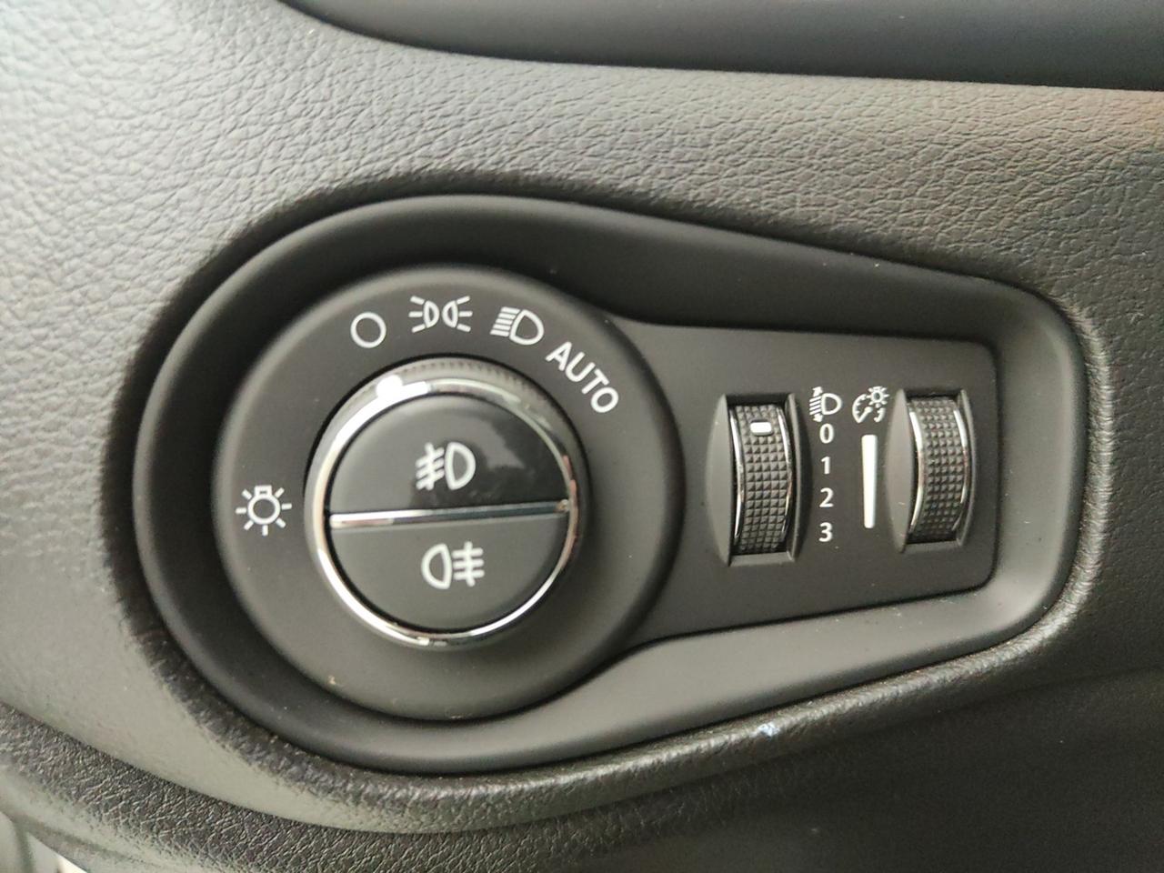 JEEP Renegade 2019 1.5 T4 130CV HYBRID LIMITED DCT 7