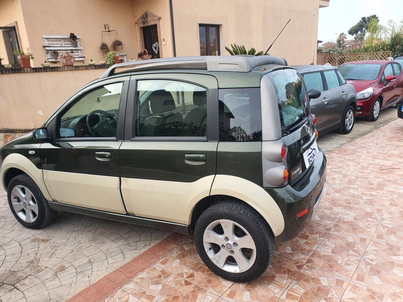 Fiat Panda 1.3 MJT 16V 4x4 Cross