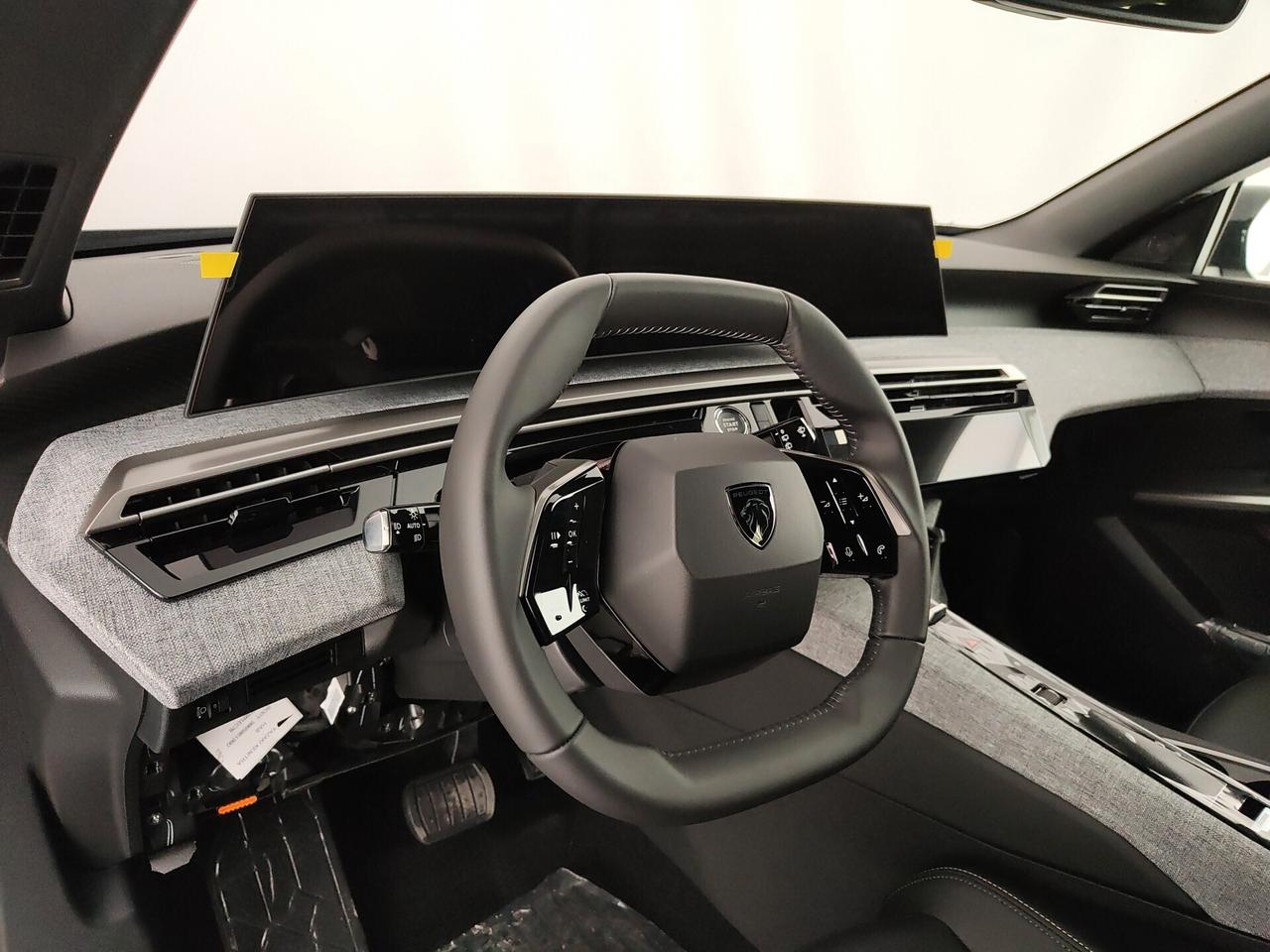 Peugeot 5008 Hybrid 145 e-DCS6 Allure