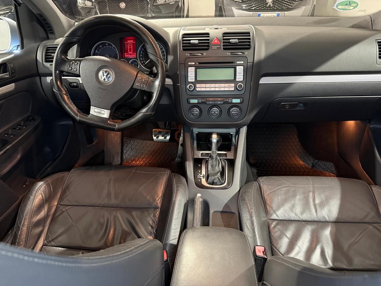 Volkswagen Golf 3.2 VR6 4mot. 5p. R32