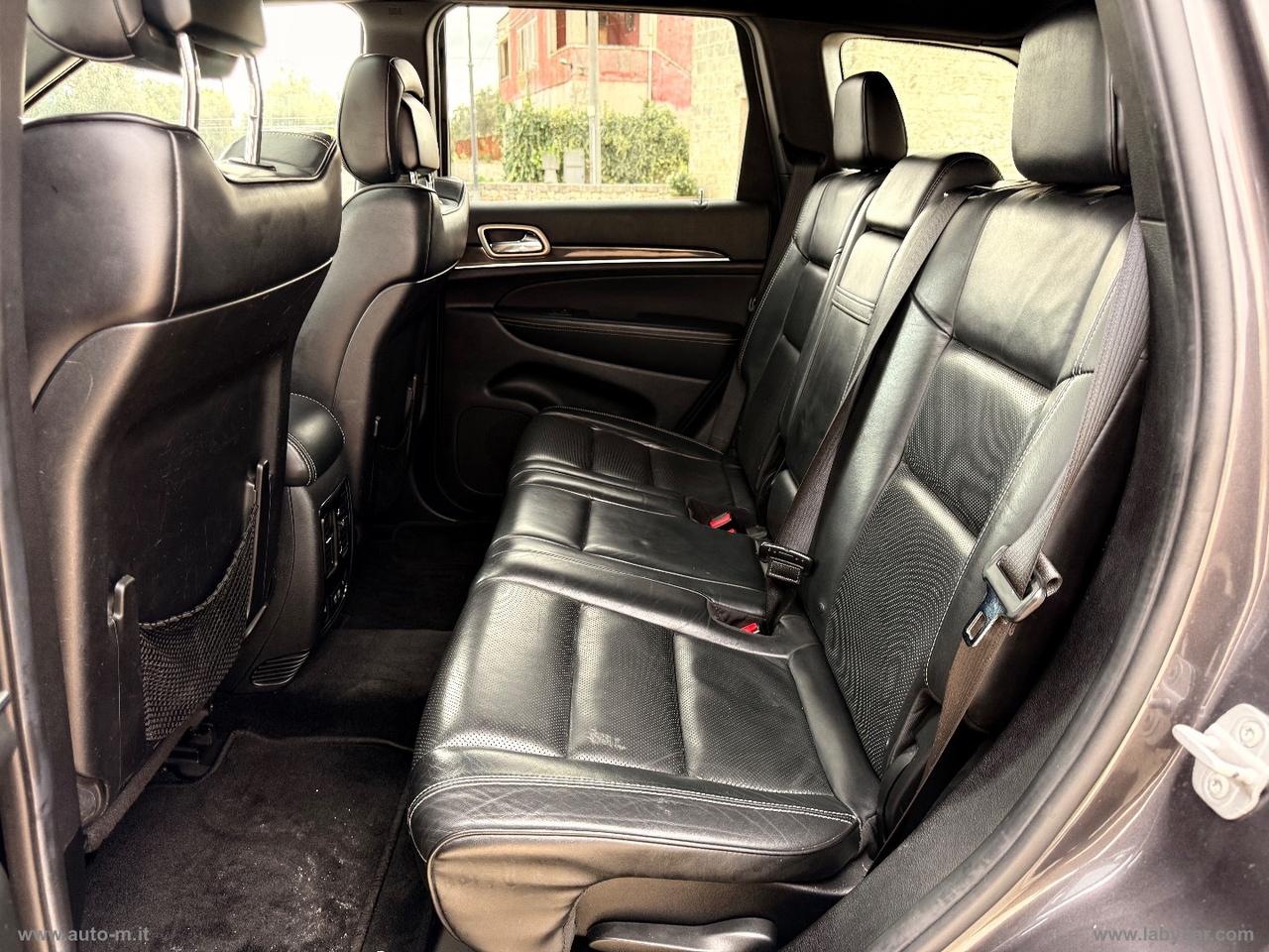 JEEP Gr. Cherokee 3.0 V6 CRD 250 MJT II Overl