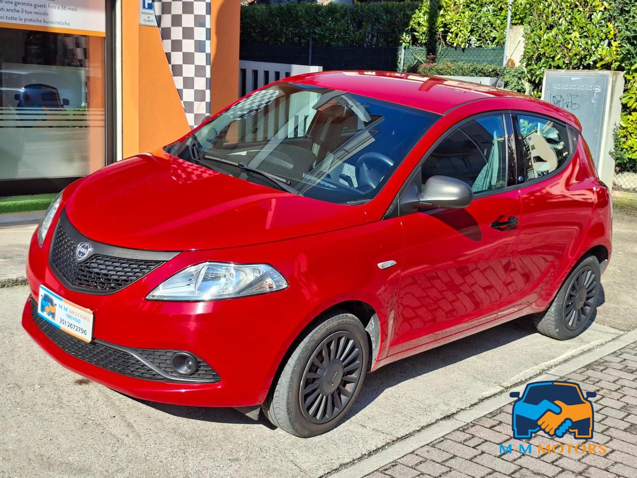 Lancia Ypsilon 5 Porte Ypsilon 1.2 Elefantino neo patentati