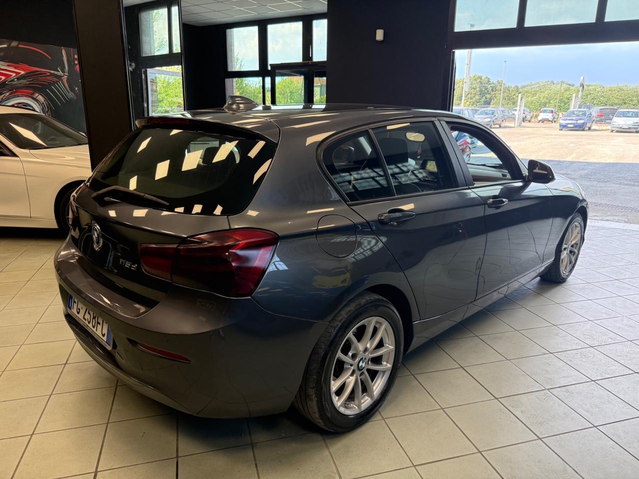Bmw 116d 5p. Urban 2017