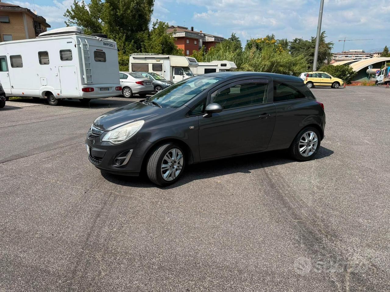 OPEL CORSA AUTOMATICA GPL