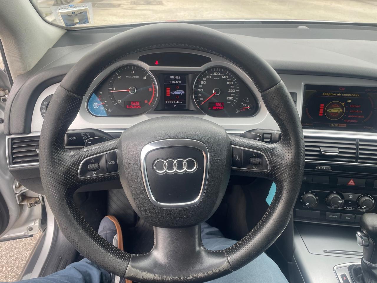 Audi a6 allroad 3.0 TDI 240 cv anno 2011 perfetto dí tutto