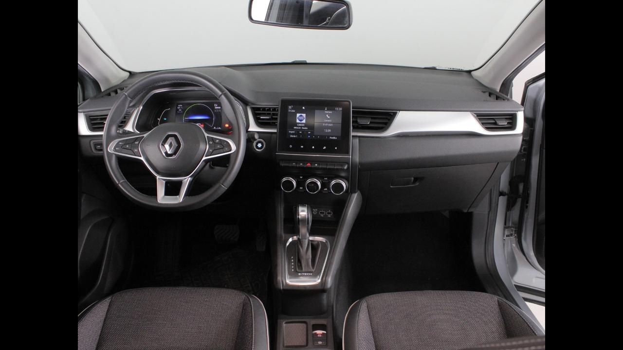 RENAULT Captur II 2019 - Captur 1.6 E-Tech hybrid Intens 145cv auto
