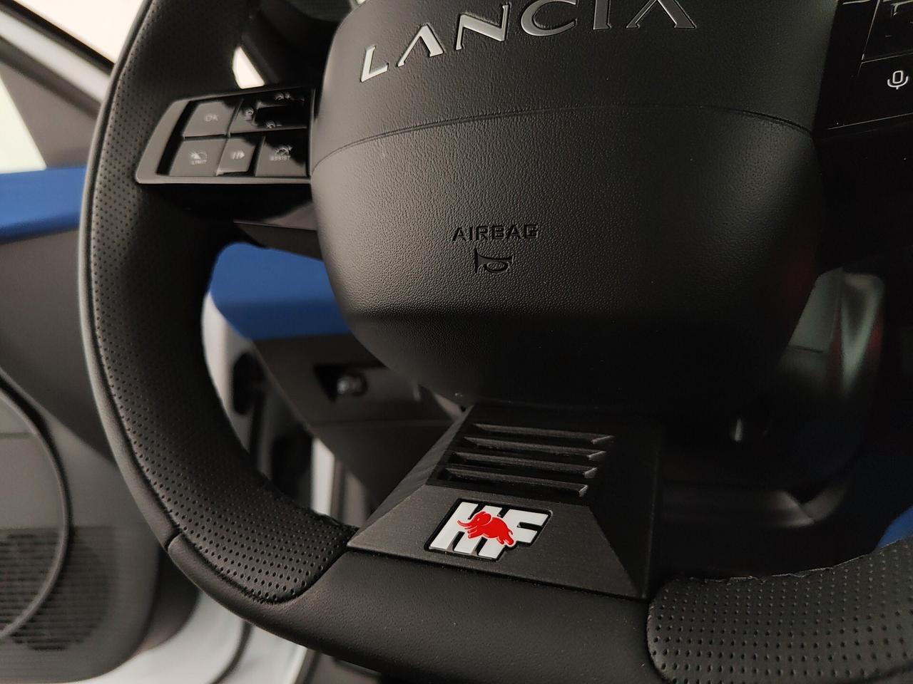 Lancia Ypsilon Hybrid e-DCT HF Line