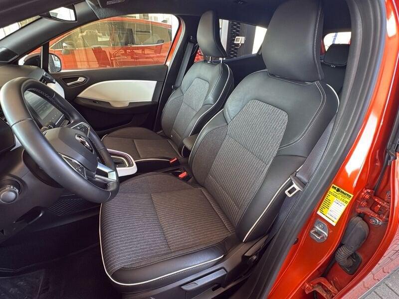 Renault Clio Clio 1.6 E-Tech full hybrid Techno 145cv auto