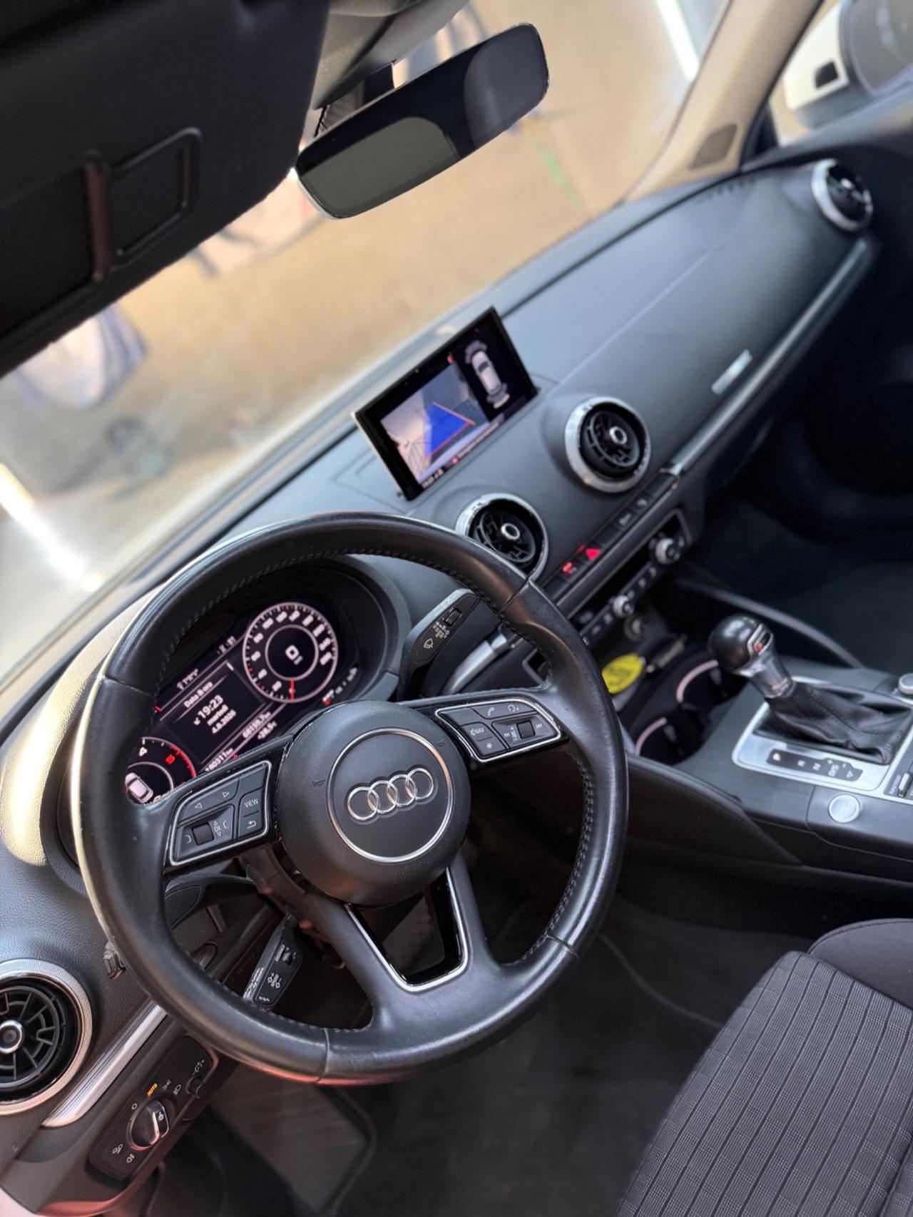 Audi A3 TDI 116 CV Sport Full