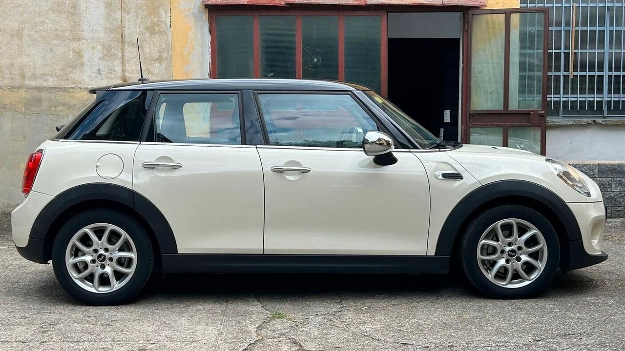 Mini Cooper 5p 1.5 * 53.000 KM *