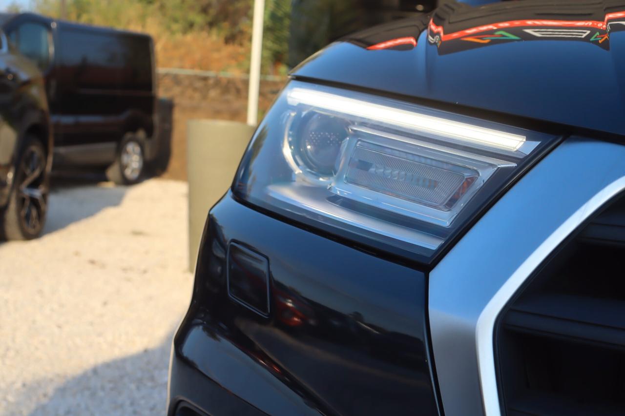 Audi Q5 2.0 TDI Tua A SOLI 216€