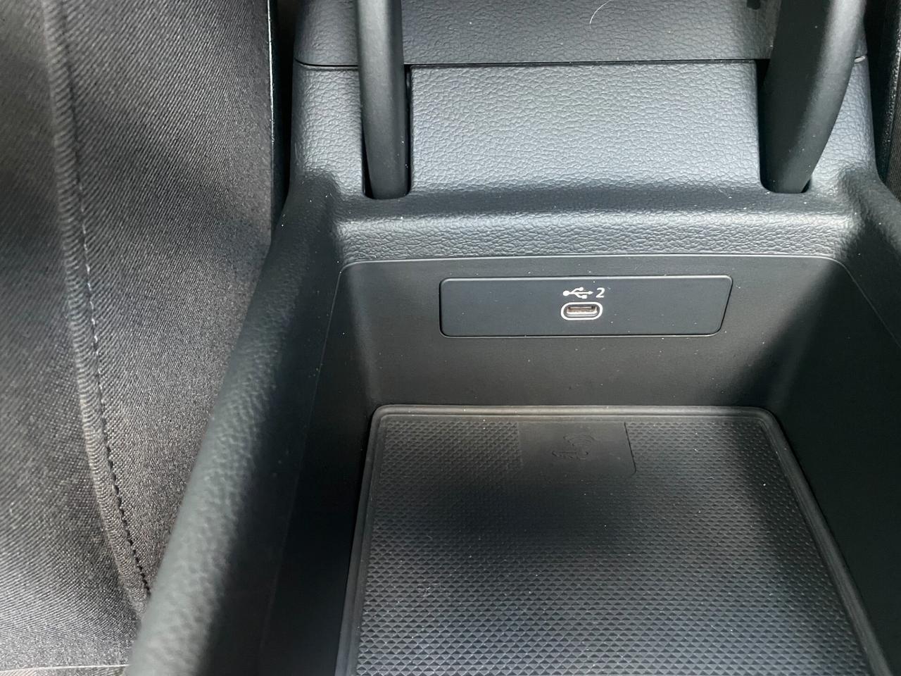 Audi A4 UNICO PROPRIETARIO - TAGLIANDI CERTIFICATI