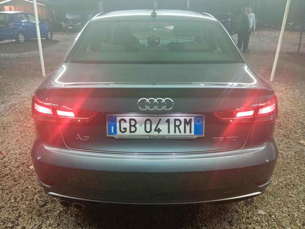 Audi A3 Sedan 35 TDI S tronic Business