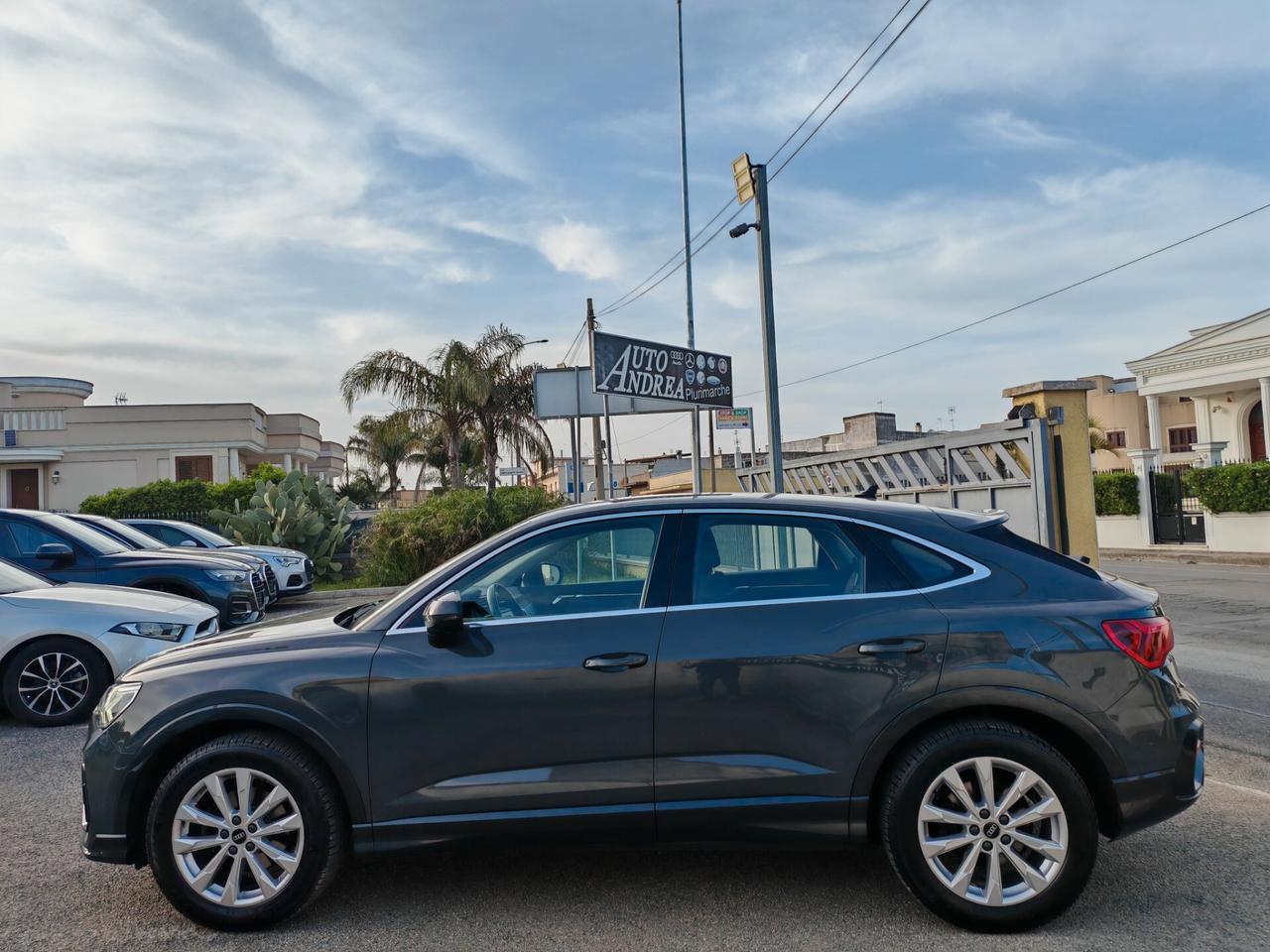 Audi Q3 SPB 35 2.0TDI 150Cv Full optional 2021