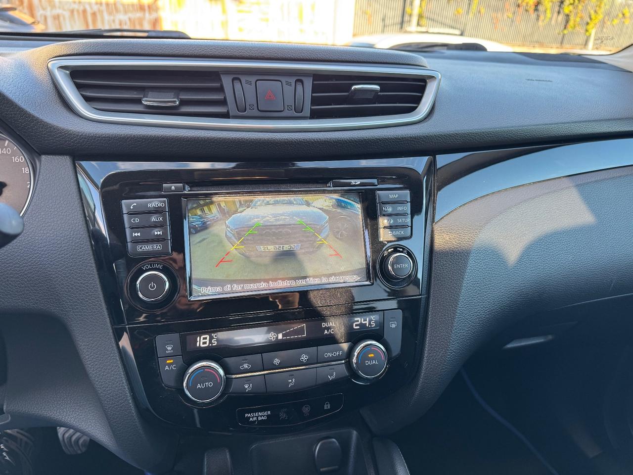 Nissan Qashqai 1.5 dCi Tekna 110CV NAVI