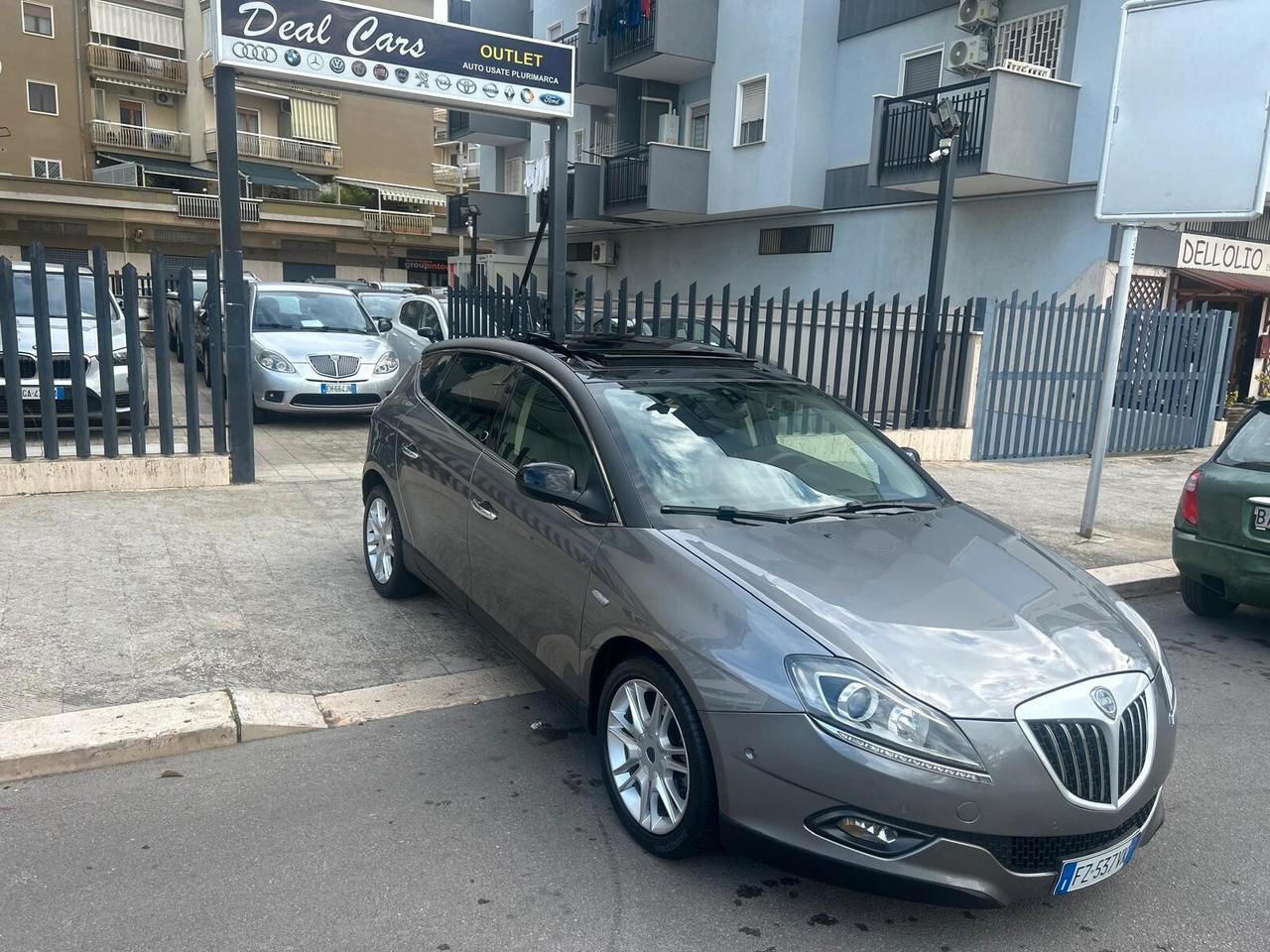Lancia Delta 1.6 MJT DPF Gold