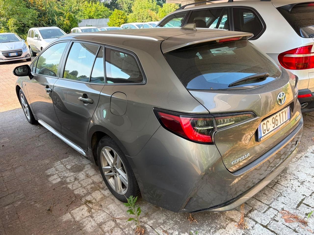Toyota Corolla Touring Sports 1.8 Hybrid Business Tech