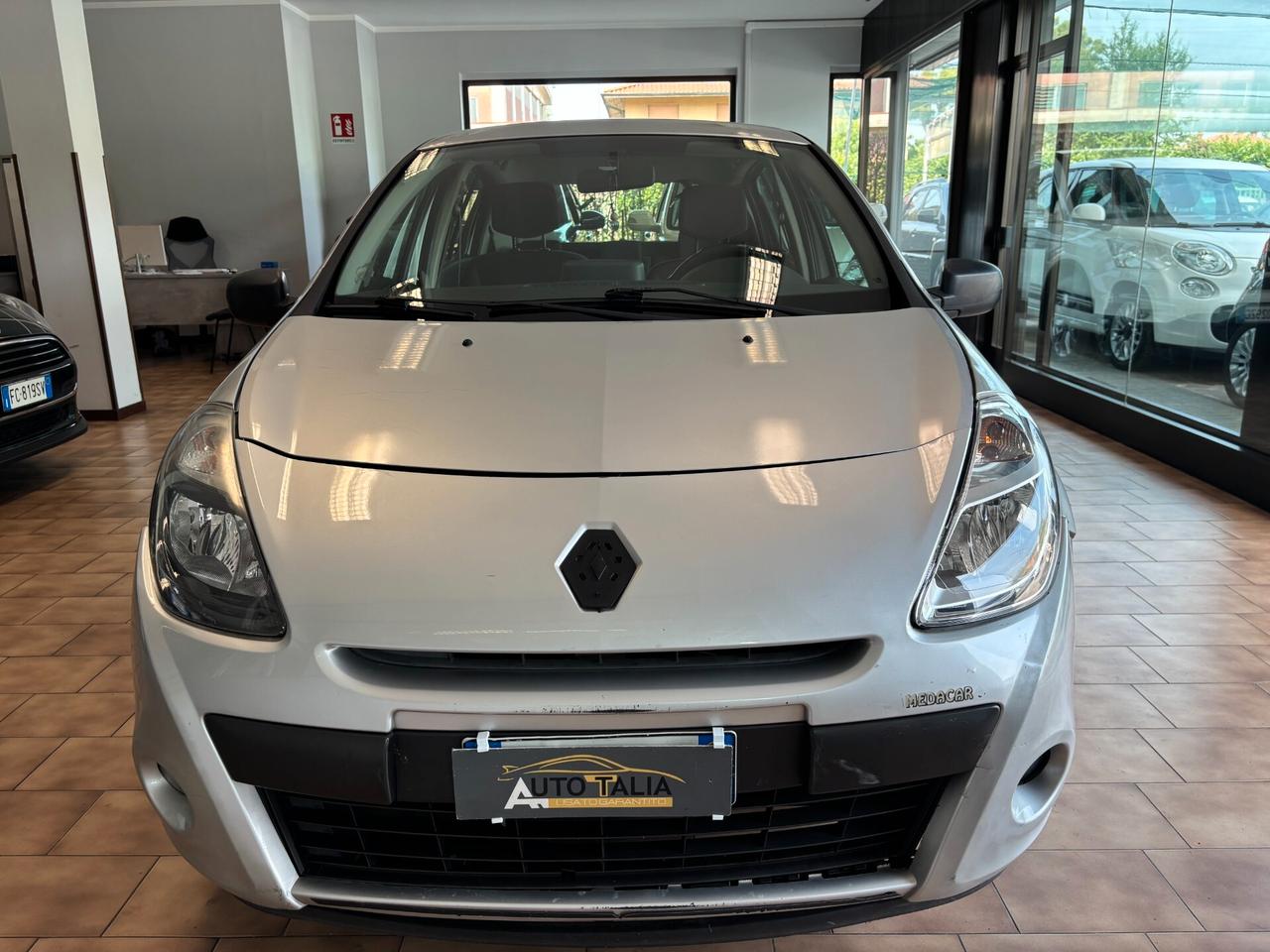 Renault Clio 5p 1.2 16v Confort*PER NEOPATENTATI*