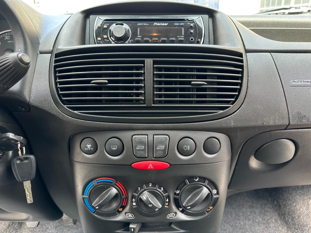 Fiat Punto Classic 1.2 BENZINA NEOPATENTATI