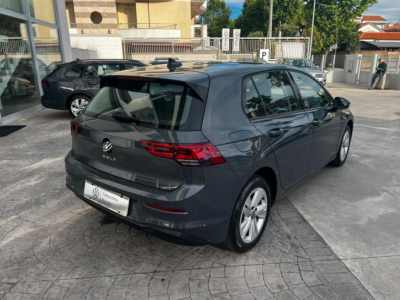 Volkswagen Golf 1.0 TSI EVO Life