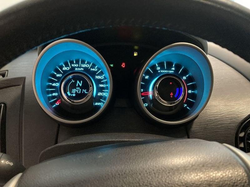 Mahindra XUV500 XUV500 2.2 16V FWD W8