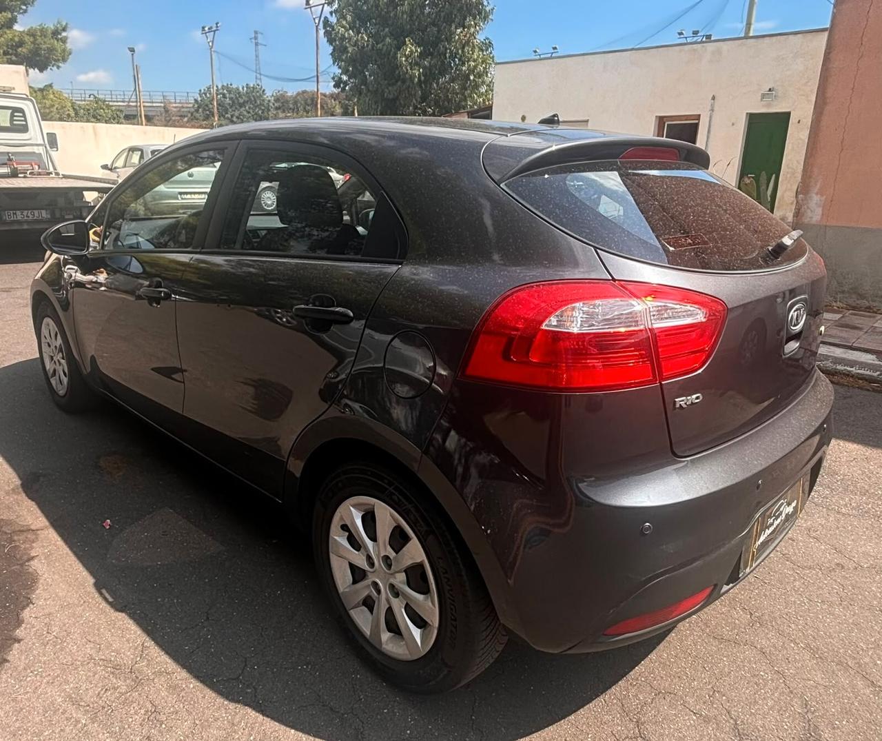 Kia Rio 1.1 CRDi WGT 5p. EX
