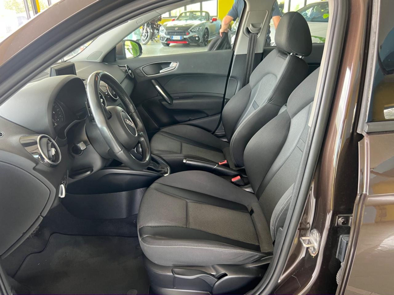 Audi A1 SPB 1.6 TDI S tronic Attraction garantita 12 mesi