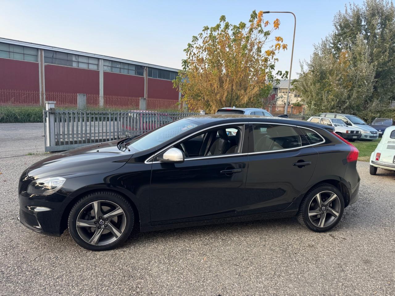 Volvo V40 D2 R-design Kinetic