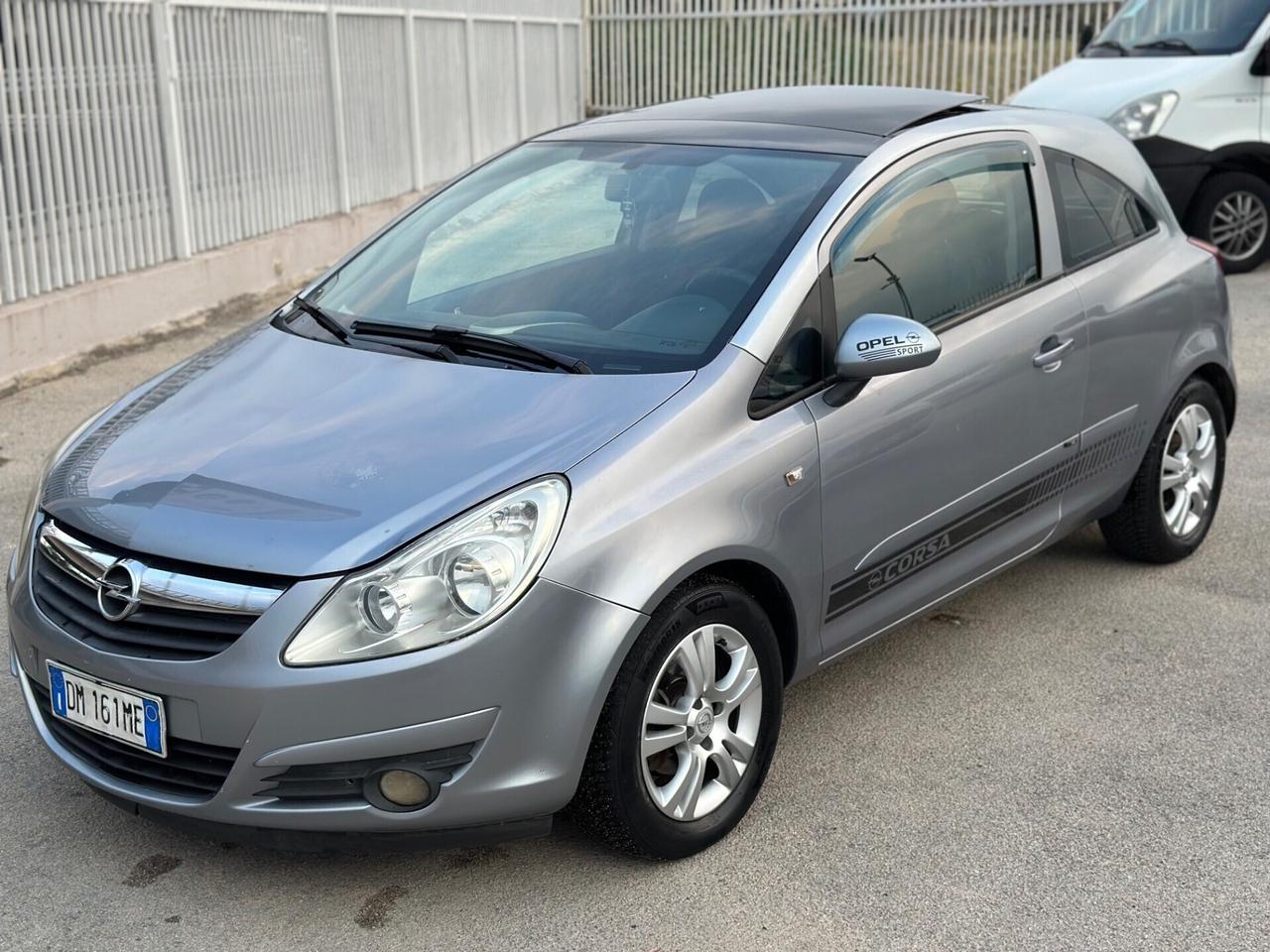 Opel Corsa 2007 1.0 12V 3 porte Enjoy TETTO APRIBI