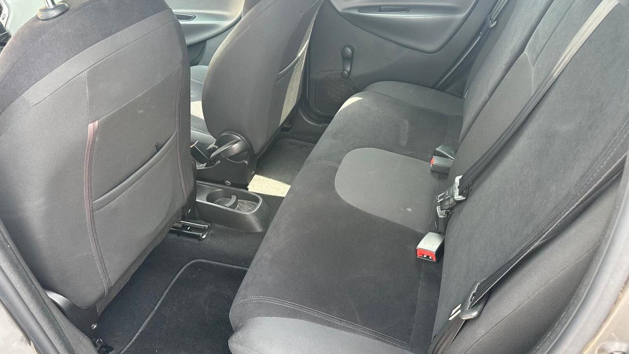 Lancia Ypsilon 1.2 69 CV 5 porte GPL Ecochic Gold