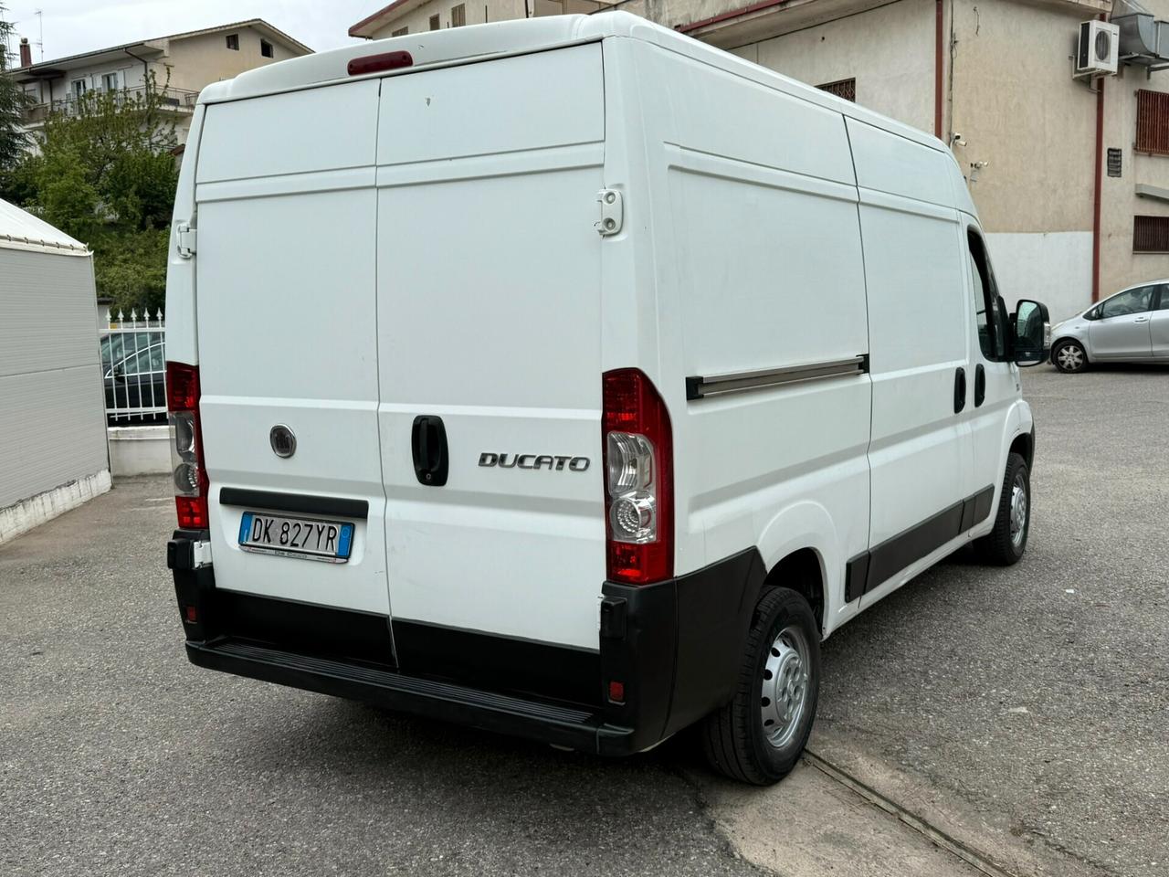 Fiat Ducato 33 2.2 MJT 120 cv TETTO ALTO