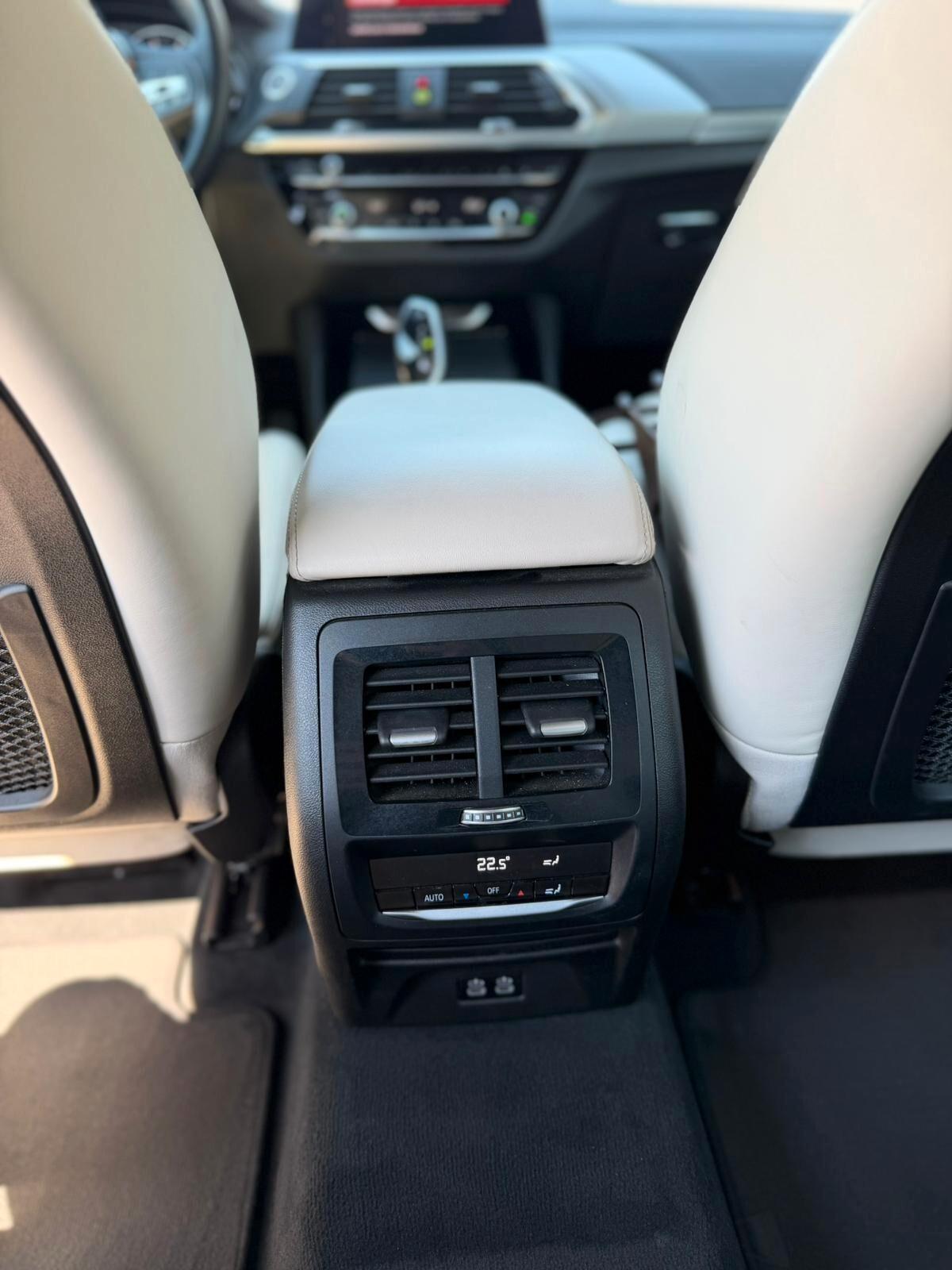 Bmw X3 xDrive20d 48V INDIVIDUAL UNICO PROP.