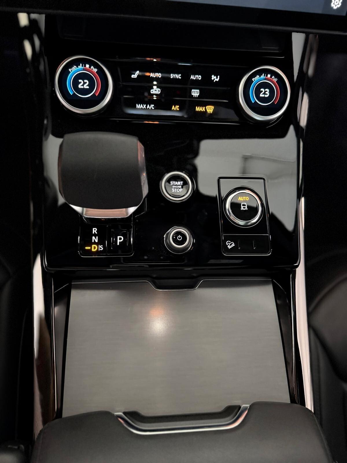 Land Rover Range Sport Dynamic SE PERMUTE