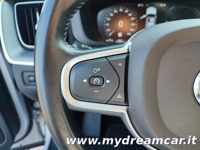 VOLVO XC60 T6 Recharge Plug-in Hybrid AWD Inscription