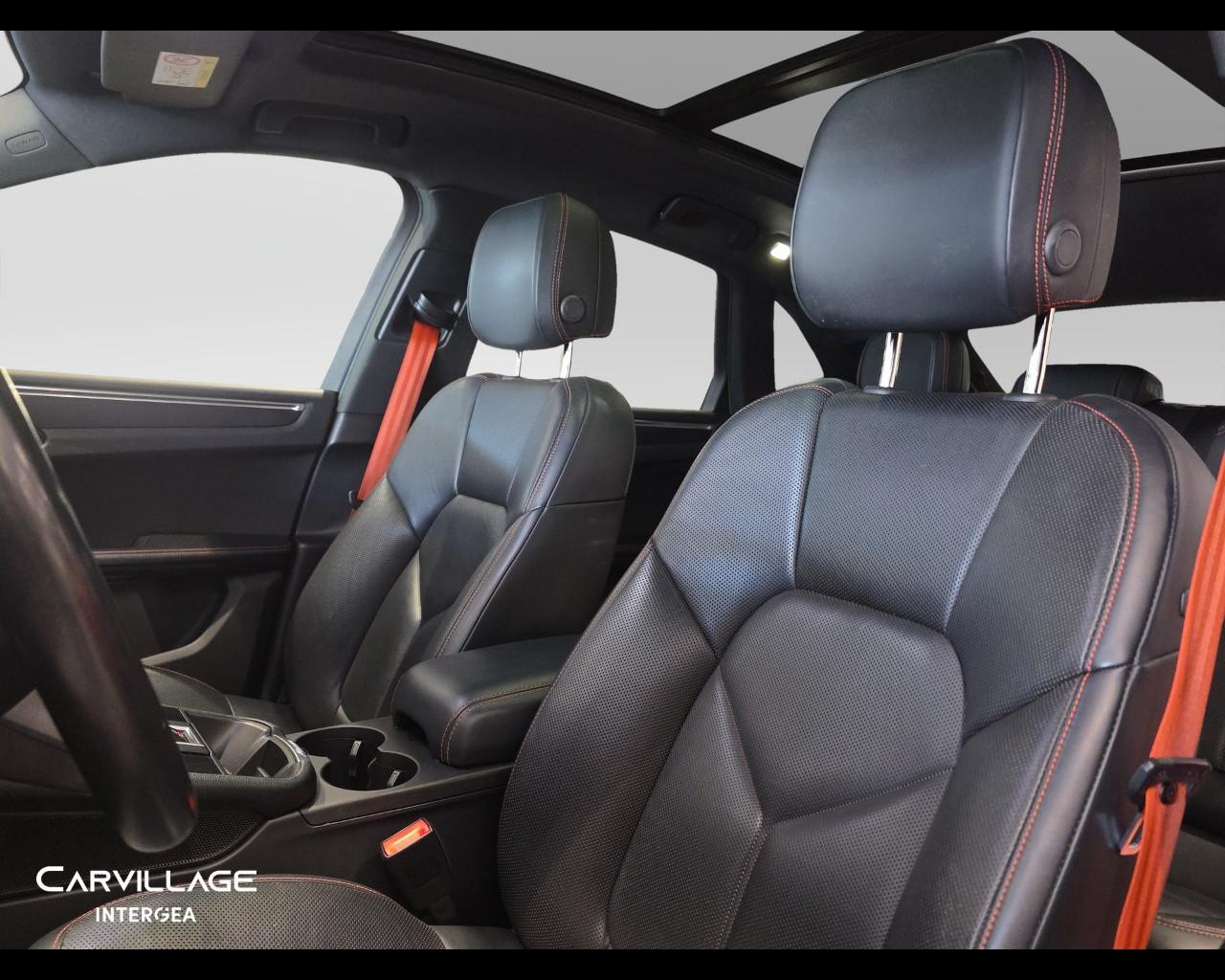 PORSCHE Macan 2.0 265cv pdk