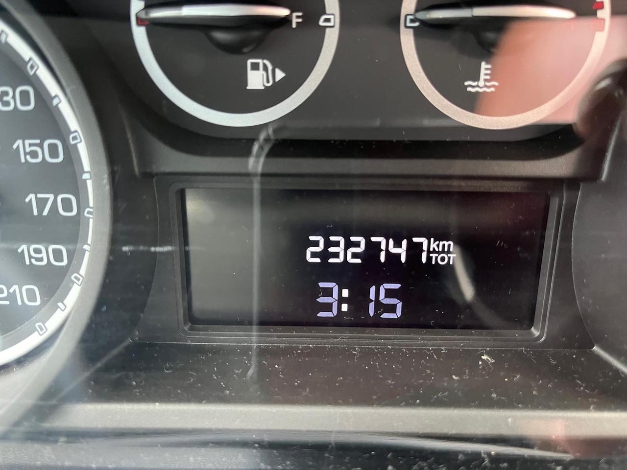 Lancia y-1.2 “ecochic” gpl -full-2013