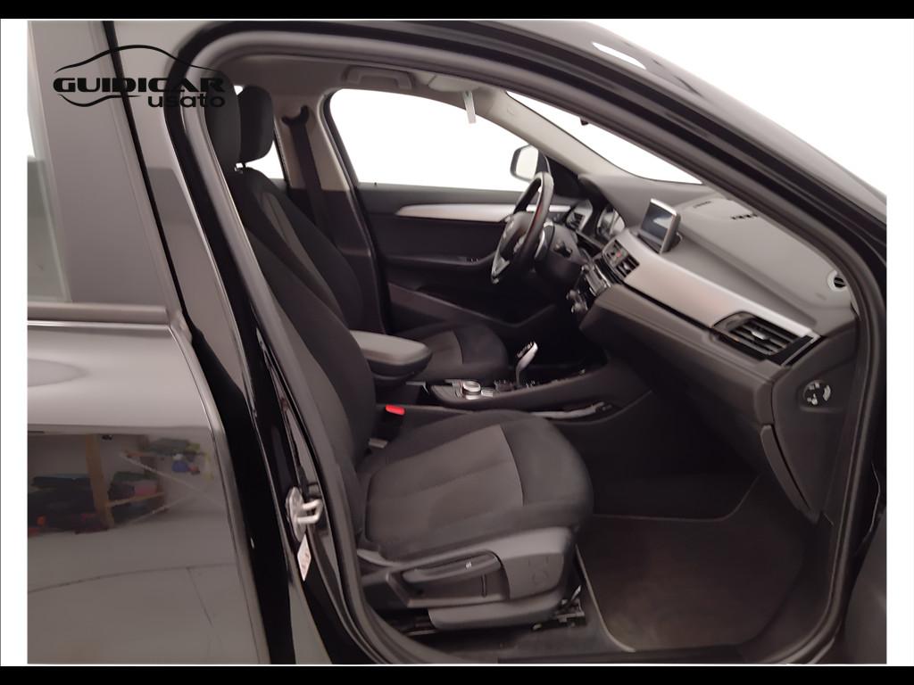 BMW X2 F39 - X2 sdrive18d auto