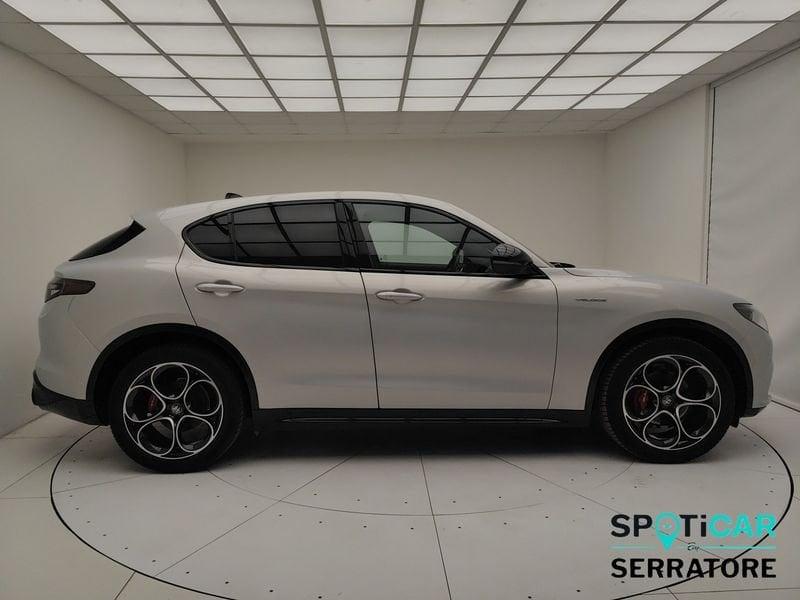 Alfa Romeo Stelvio 2023 2.2 t Veloce Q4 210cv auto