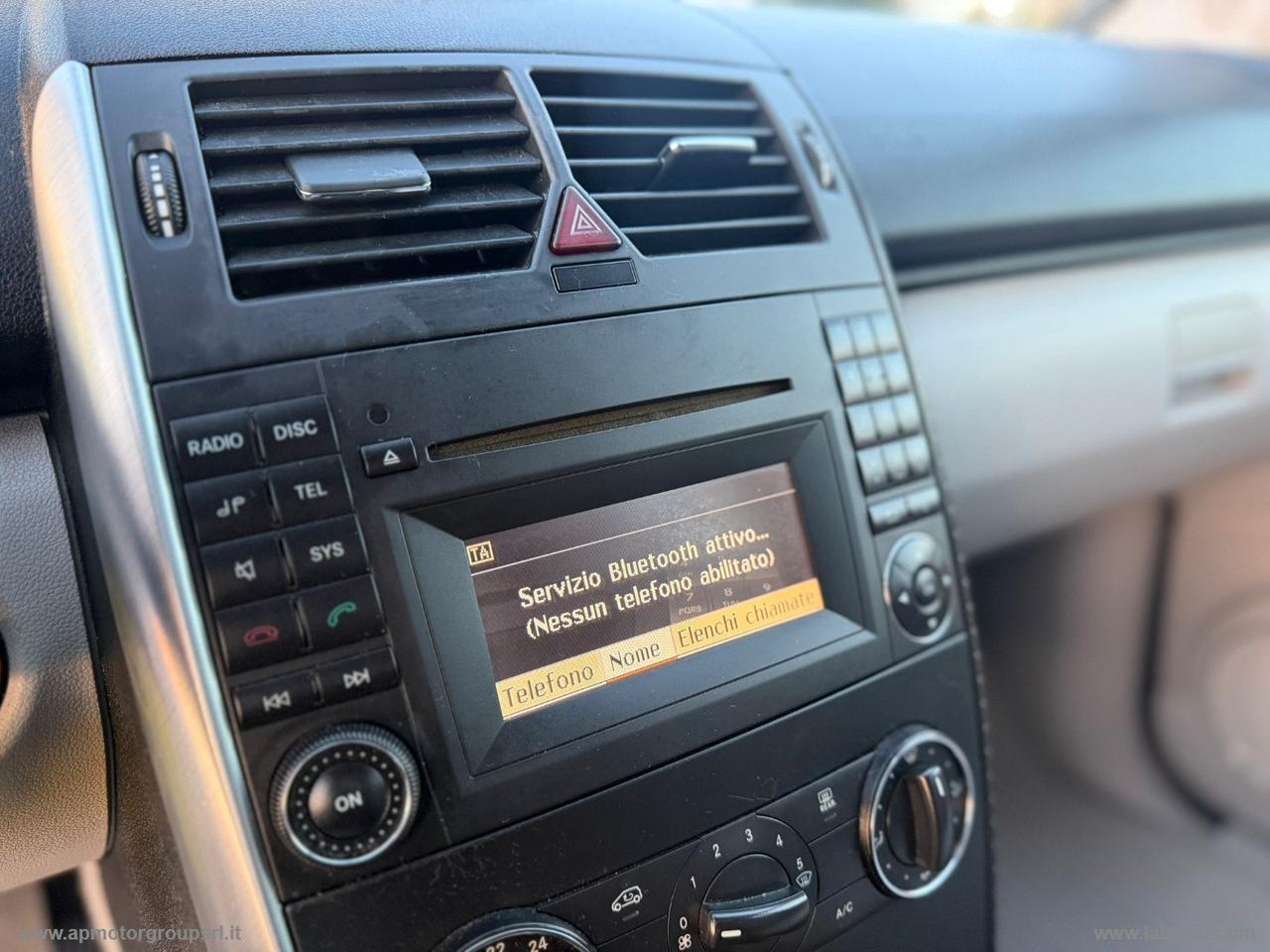 MERCEDES-BENZ A 150 BlueEFFICIENCY Avantgarde