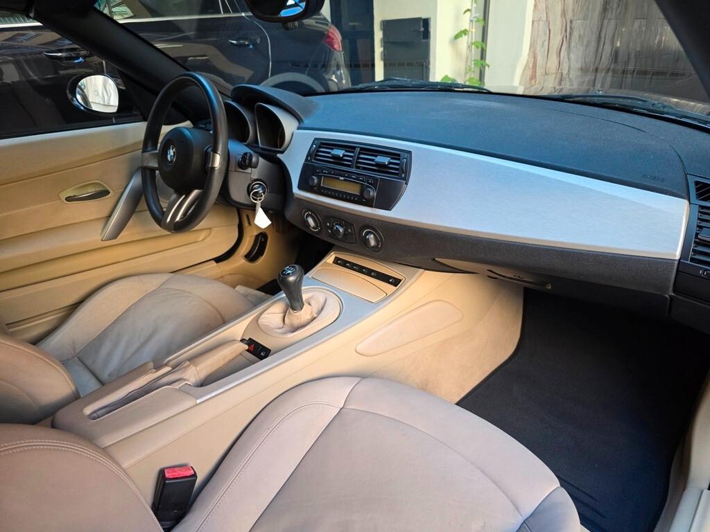 Bmw Z4 2.2i cat Roadster BOOK SERVICE/ASI