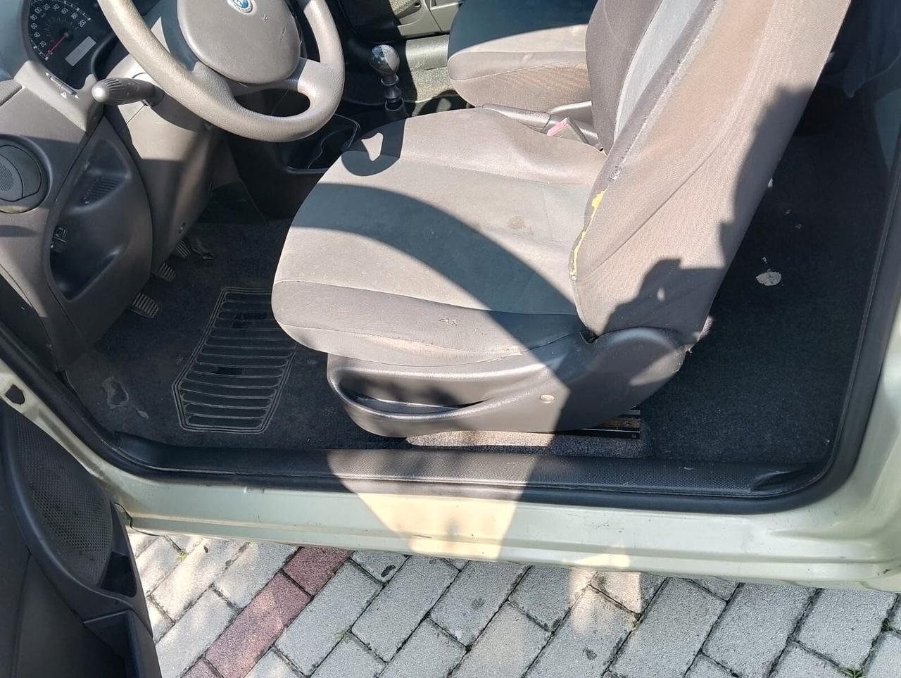Fiat Punto 1.2 5 porte Active Natural Power