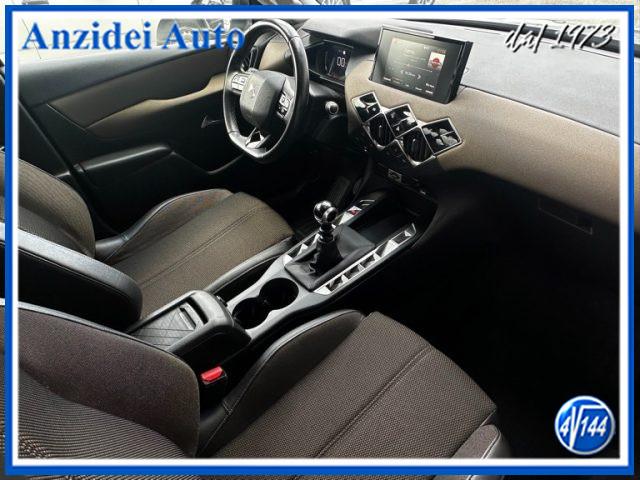 DS AUTOMOBILES DS 3 Crossback BlueHDi 100 So Chic