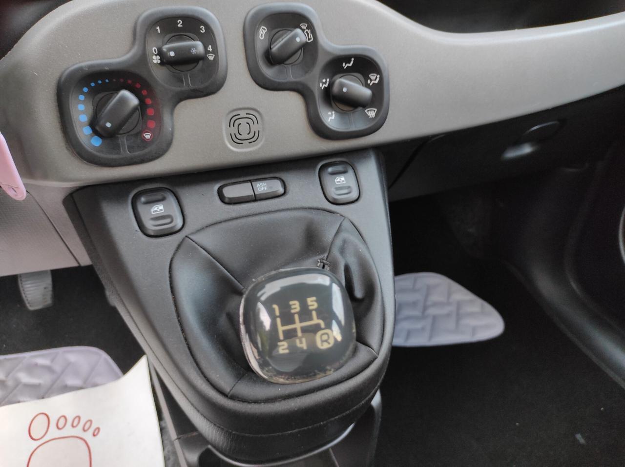 Fiat Panda 1.2 Benzina - 69cv NEOPATENTATI